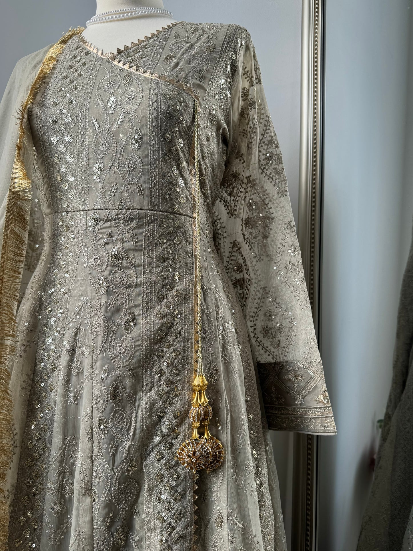 MANAHIL