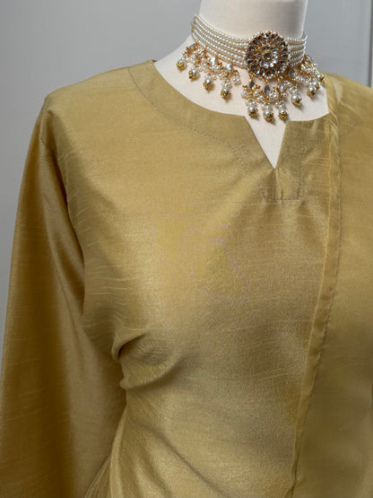 ISHQ-E-RANG (Farshi Shalwar)