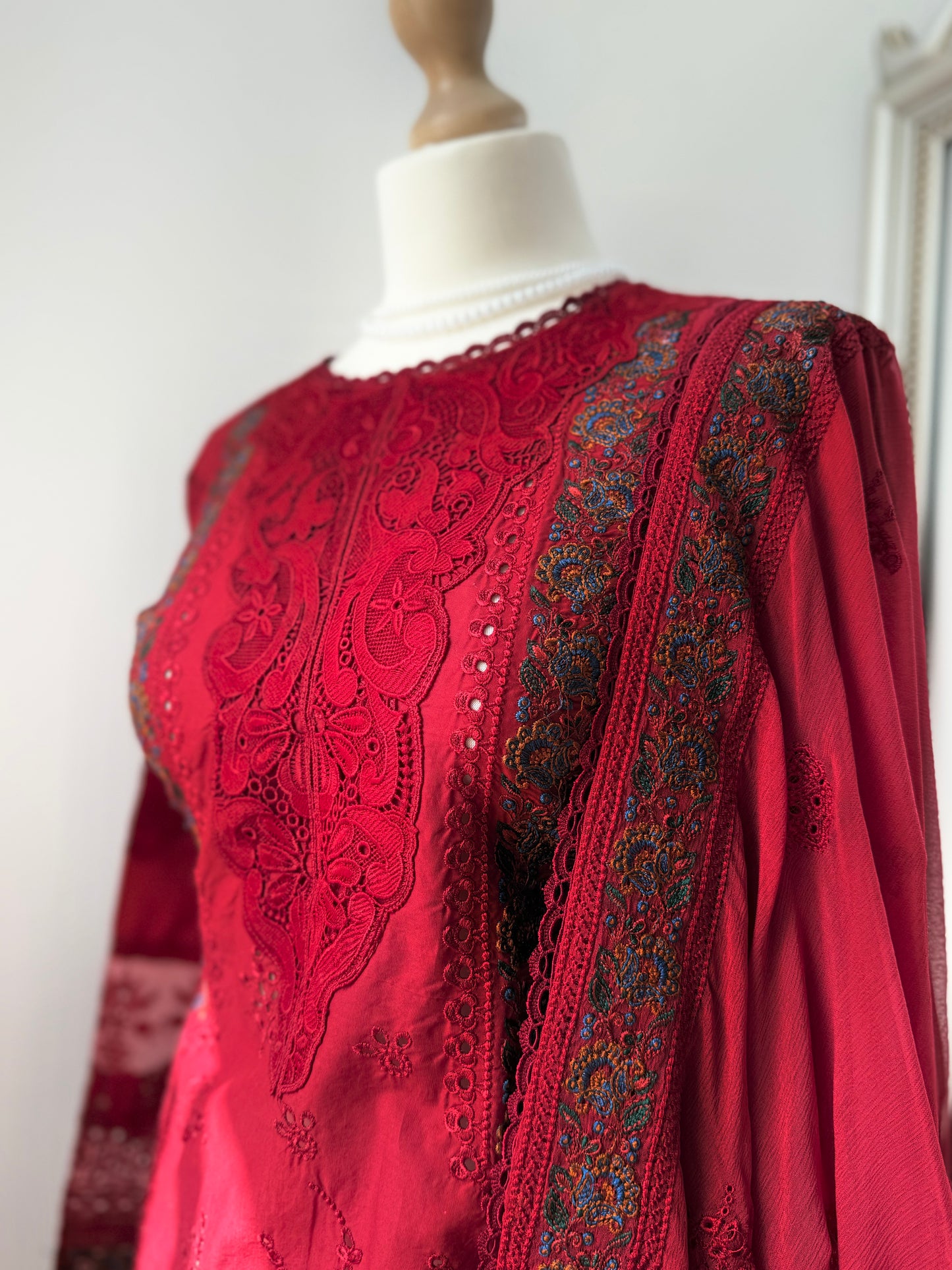 ZOHRA JABEEN