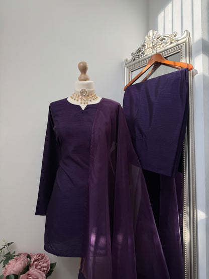 ISHQ-E-RANG (Farshi Shalwar)