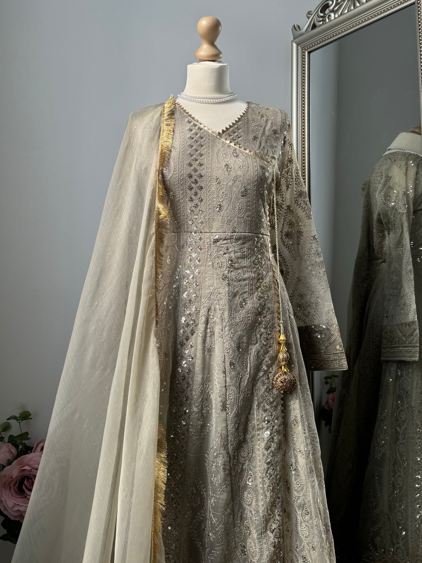 MANAHIL