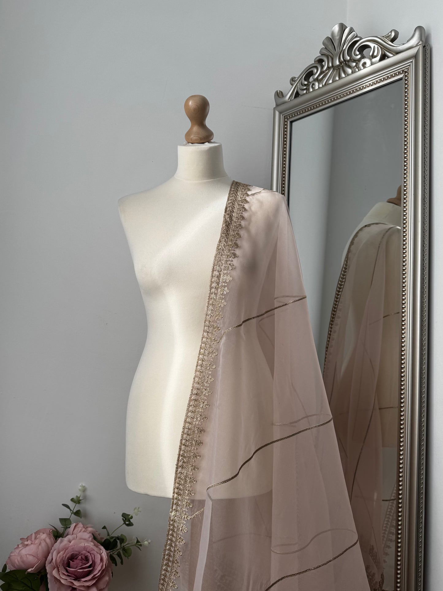 Emaan (light pink)